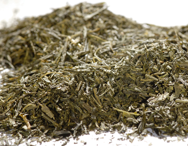 Japan Sencha Makinohara mit jadegrünem Blatt und feinherben Geschmack